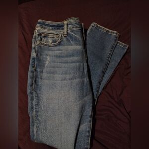 SOLD Arizona Jean Company Light Blue Skinny Jeans 9